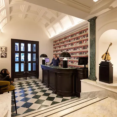 Mascagni Luxury Rooms&suites 4* Roma