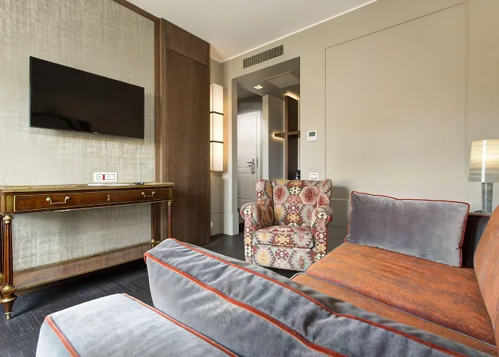 Mascagni Luxury & Hotel 4*